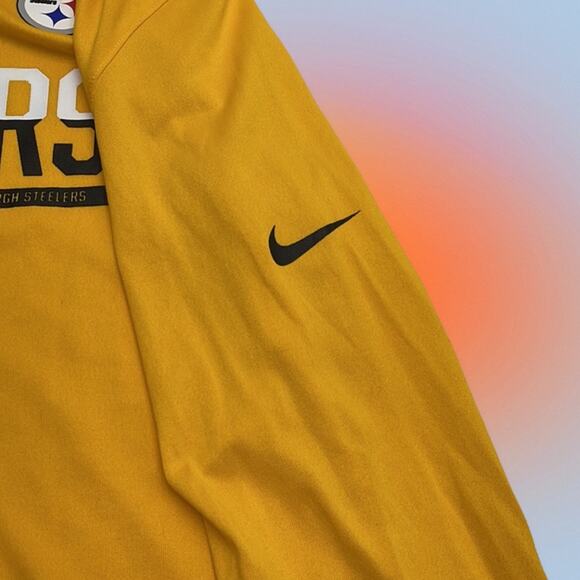 NIKE Boy’s Medium Yellow Long Sleeve Performance T-Shirt - Picture 5 of 6